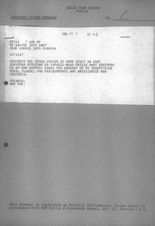 0c45c8e1 ca76 474f 9efa 7cfb9dea0e1e t 001