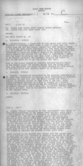 1643f1ba cf23 49b4 b754 dd157be6de5d t 001