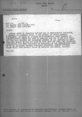 1e886af5 5dcb 44ec b3e6 d1a4c0b5a93a t 001