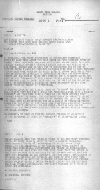 27df0db7 3367 4166 aa79 4c475a35f38a t 001