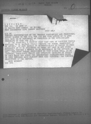 377e7b2c e33b 4757 8cf9 df97f0f2f1a7 t 001