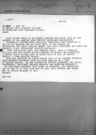 4d433dac d350 4916 8b52 f3a48b48f83d t 001