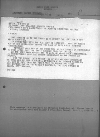 5cf996e9 e1fc 4429 a5aa 92ea40b55a7a t 001