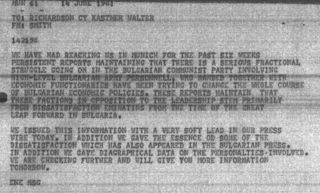 74879ee9 1128 4b4a b870 d2df4ea3c22a t 001