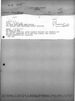 7c9699af d98f 4f7f a1de c3cdb56f534e t 001