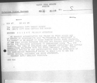 8b1be982 8176 4223 b64c e3da172cd7c4 t 001