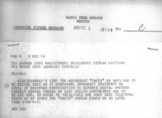 B493829f de0b 4dee 84e7 9b645e966969 t 001