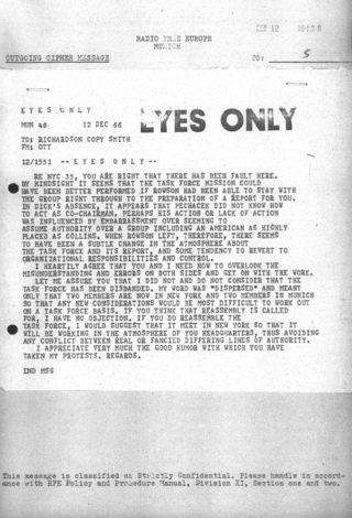 Cb136bb9 ad5b 407d 86f1 1824f9c1167c t 001