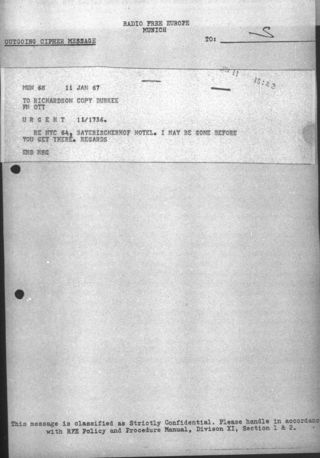 E7599800 e50d 45ab a933 ba579e266bdb t 001